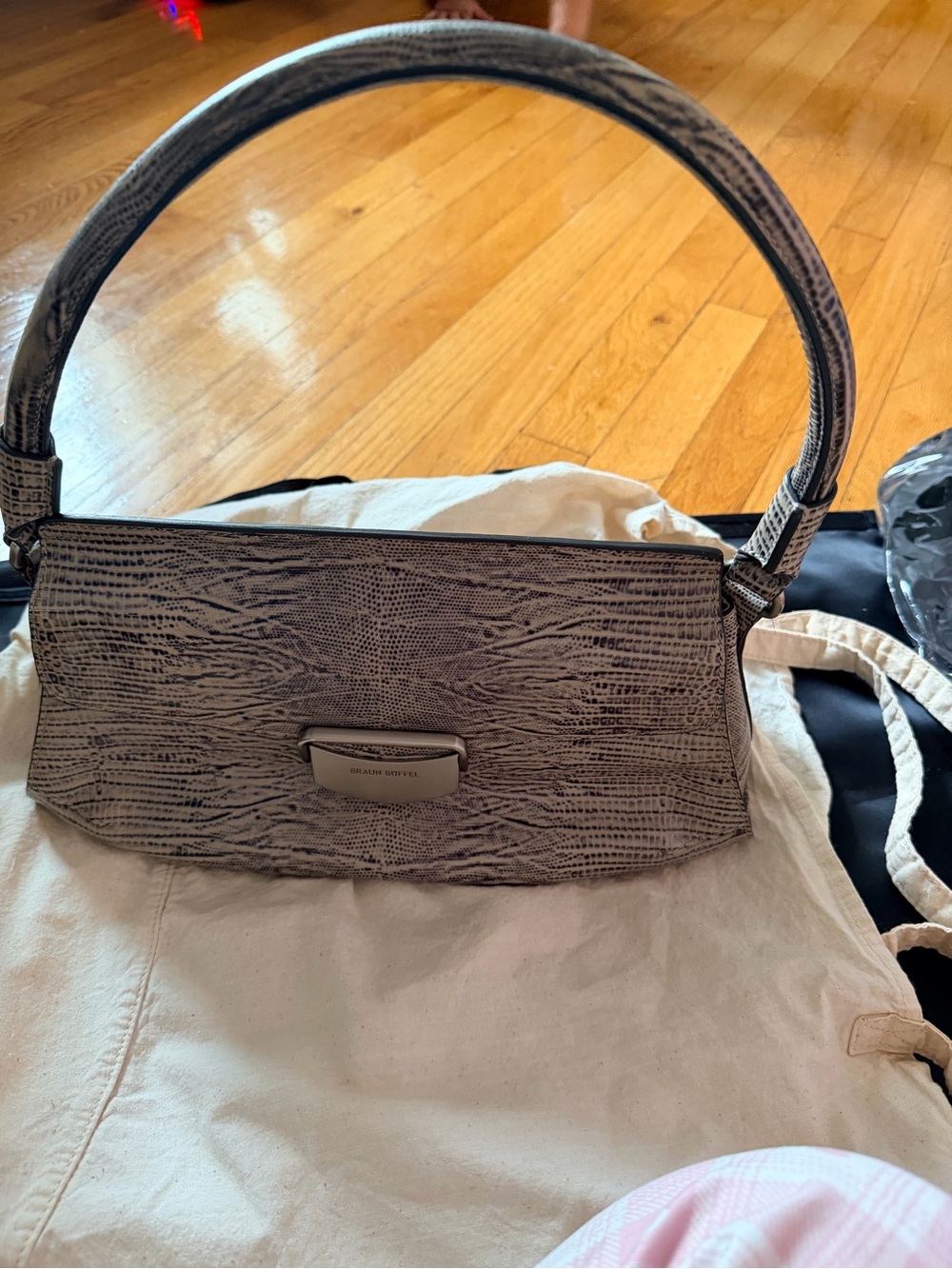 Braun Bรผffel Vintage Shoulder Bag/ New never used